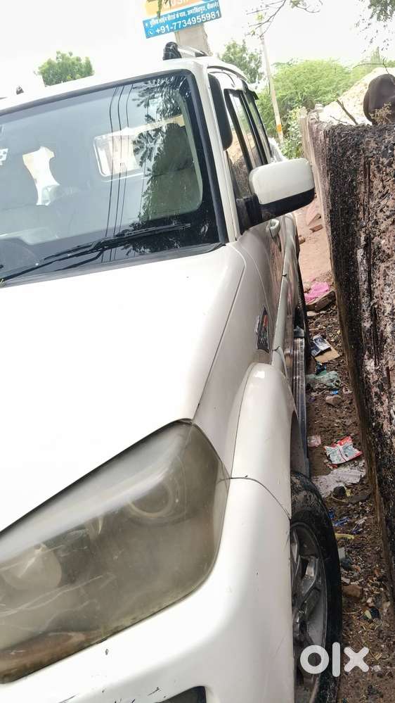 Mahindra Scorpio Vlx 2014