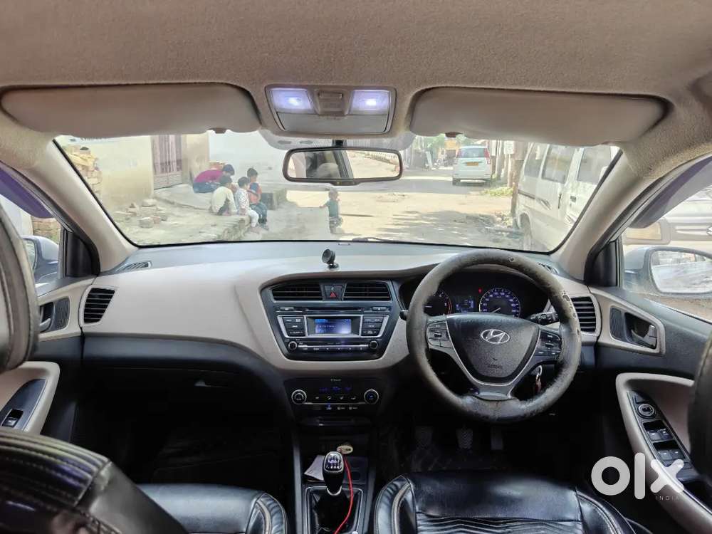 Hyundai I20 2015 Diesel 194000 Km Driven