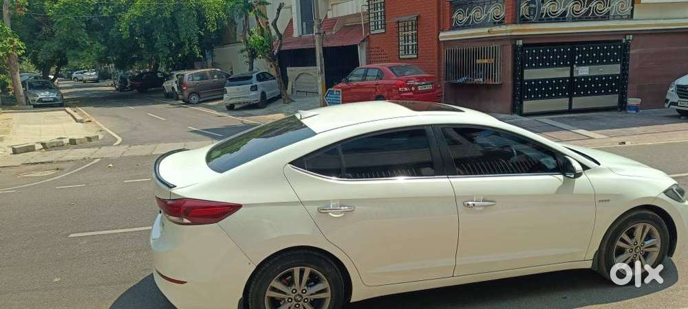 Hyundai Elantra Vtvt Sx At, 2016, Petrol