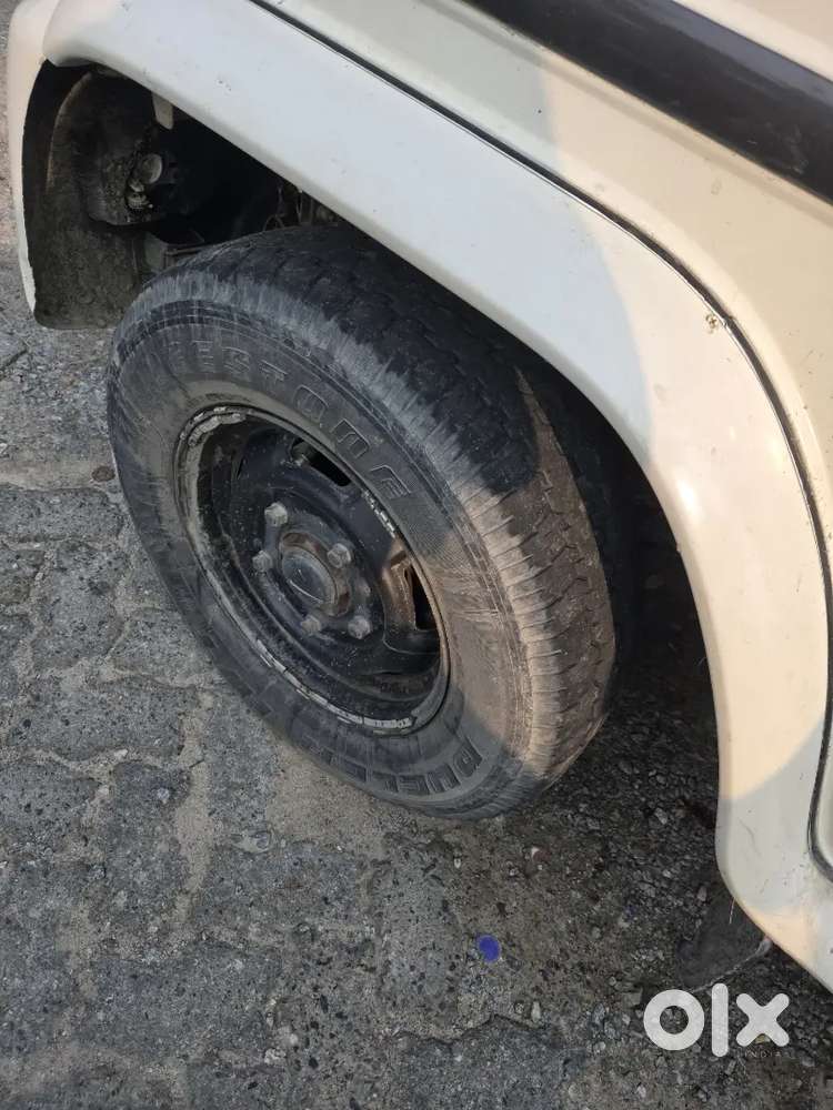 Mahindra Bolero ( 2023 )