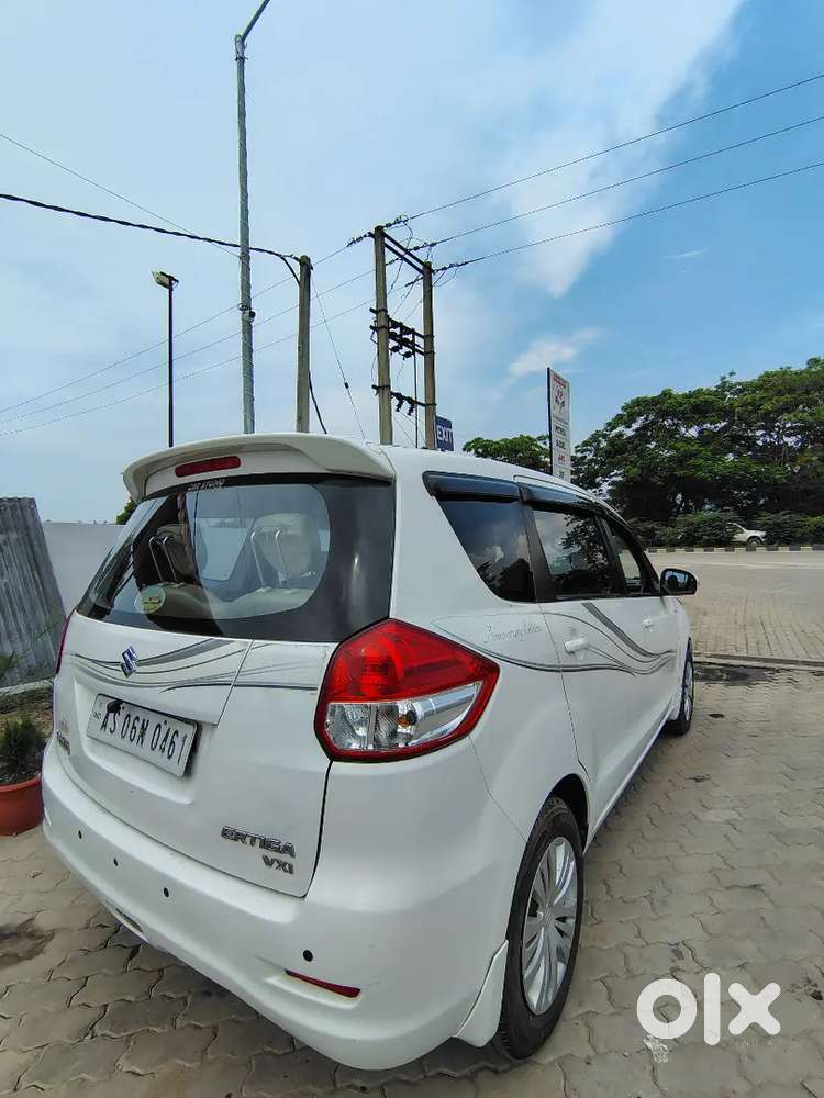 Maruti Suzuki Ertiga 2013