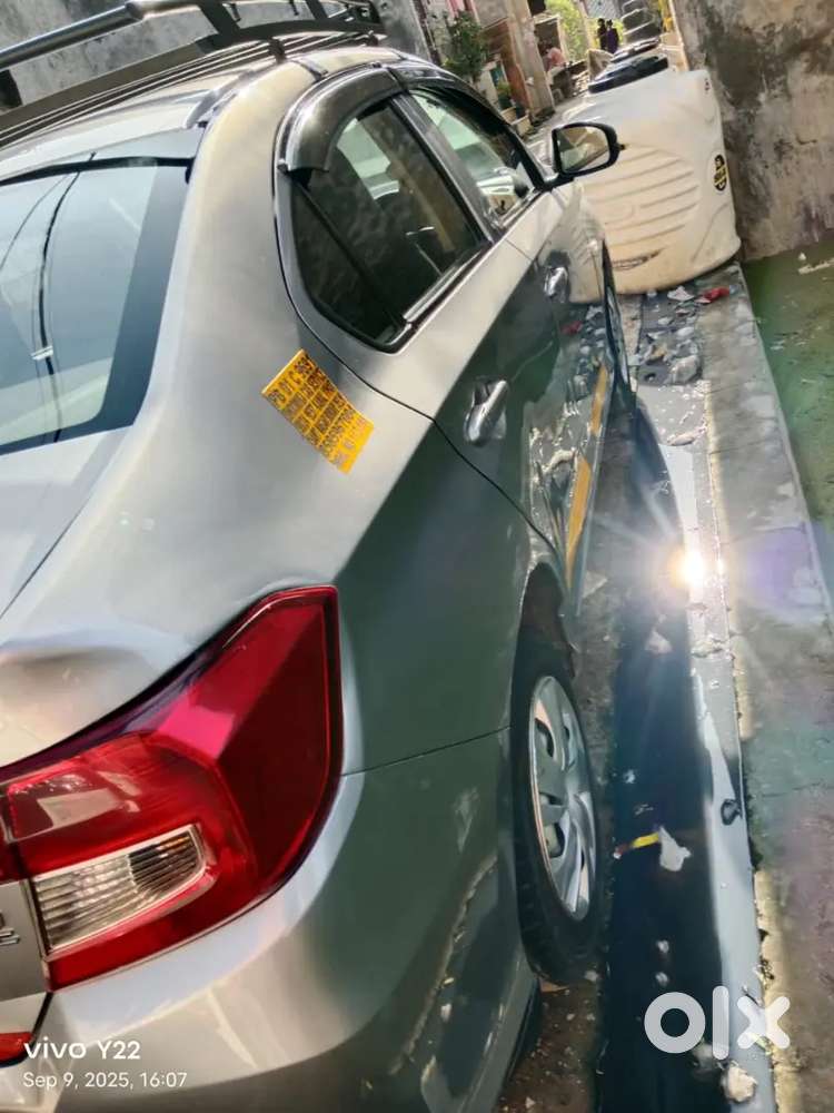 Honda Amaze 2022 Diesel 75000 Km Driven