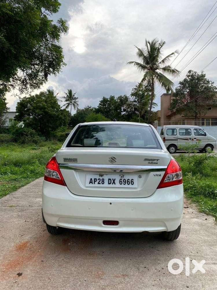 Maruti Suzuki Swift Dzire Vdi Bsiv, 2014, Diesel