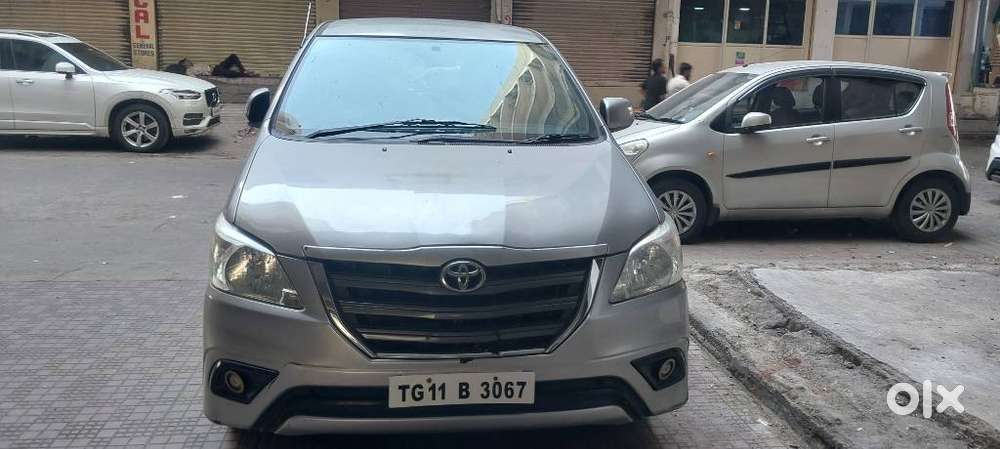 Toyota Innova 2.5 G (diesel) 7 Seater, 2015, Diesel