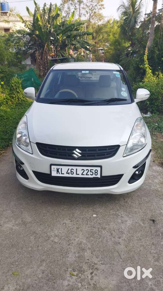 Maruti Suzuki Swift Dzire 1.2 Vxi Bsiv, 2014, Petrol
