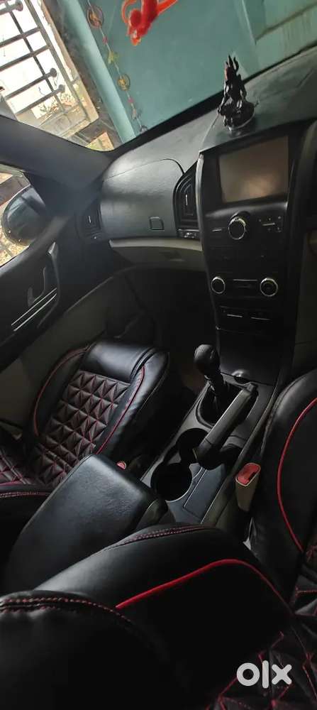 Mahindra Xuv500 2016 Diesel 900000 Km Driven
