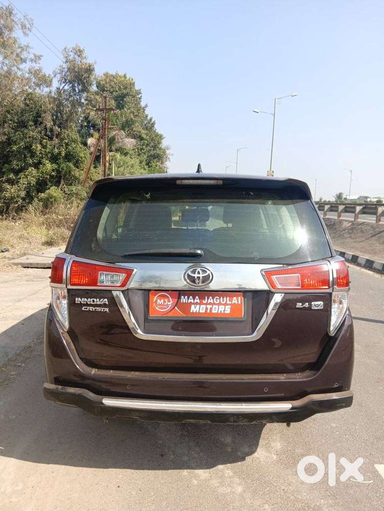 Toyota Innova Crysta 2.4 V 8 Str, 2020, Diesel