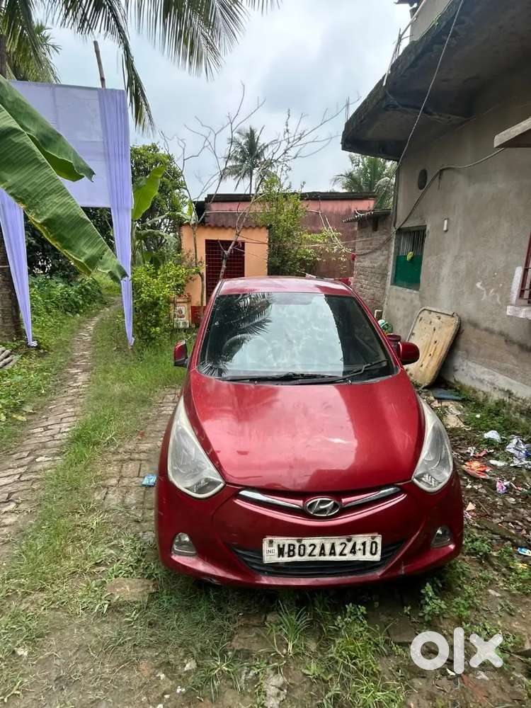Hyundai Eon Magna + 2013 Petrol Manual
