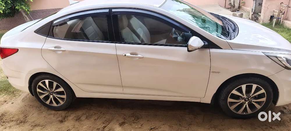 Hyundai Verna 2014 Petrol Manual