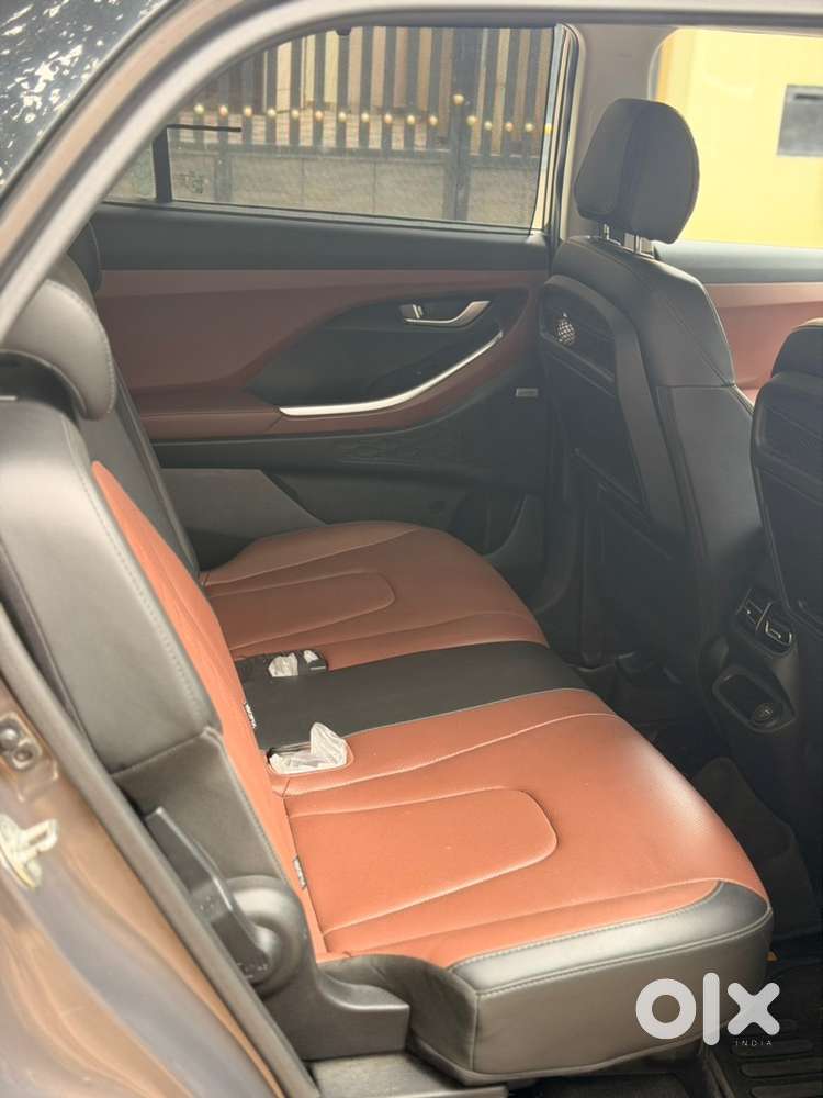 Hyundai Alcazar 2023 Petrol 32500 Km Driven