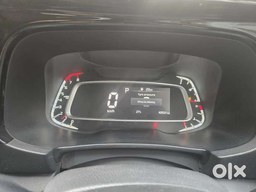 Kia Sonet 2020 Petrol 43000 Km Driven