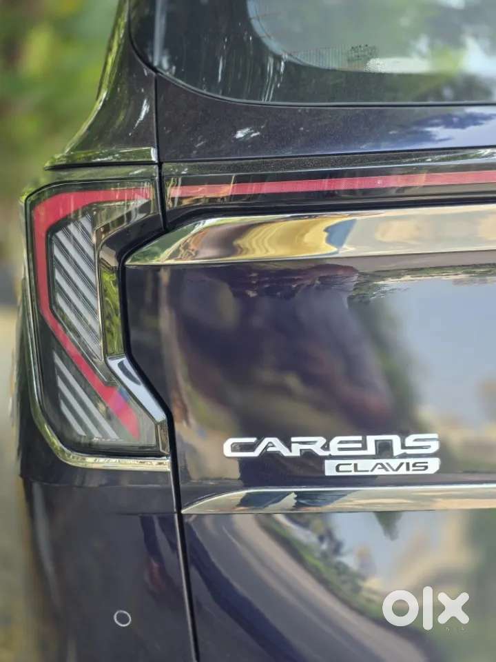 Kia Carens Clavis, 2025, Petrol