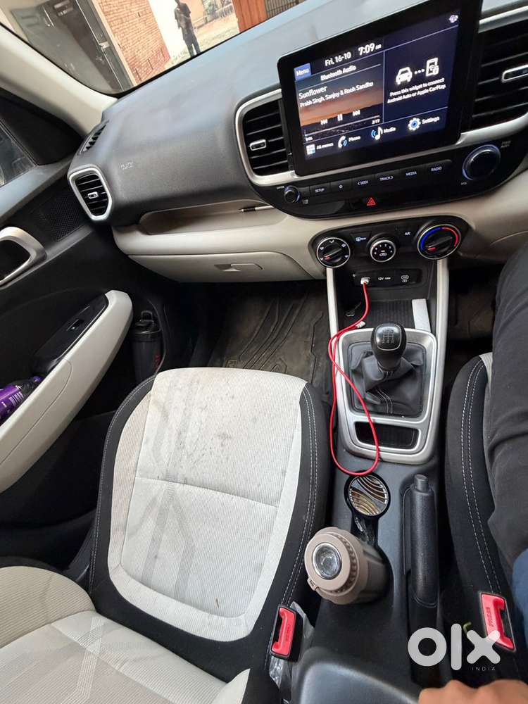 Hyundai Venue | Just 25,000 Km | Single Owner | Price Negotiable