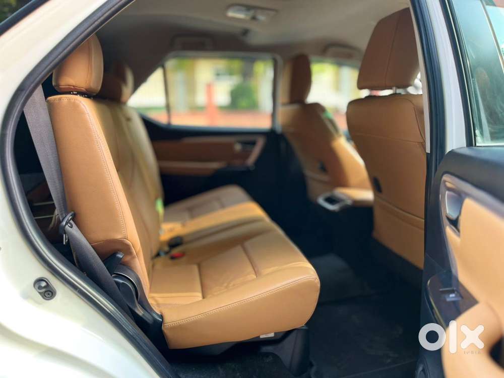Toyota Fortuner 4x2 At 2.8 Diesel, 2023, Diesel