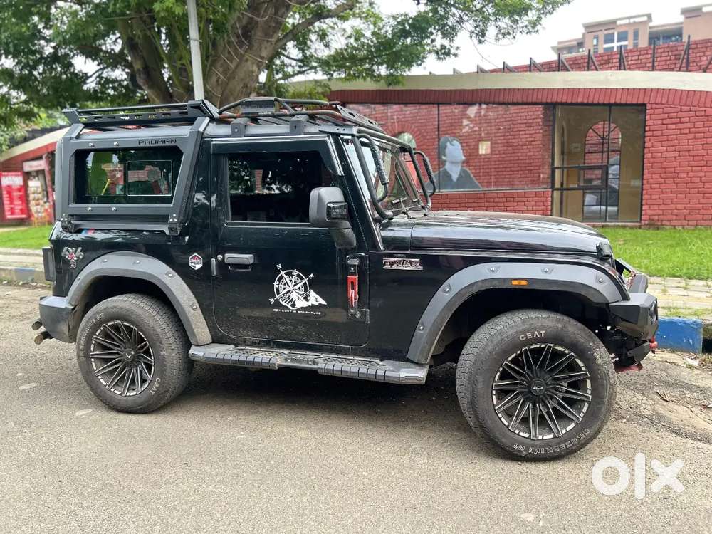Mahindra Thar Lx 2023 Petrol