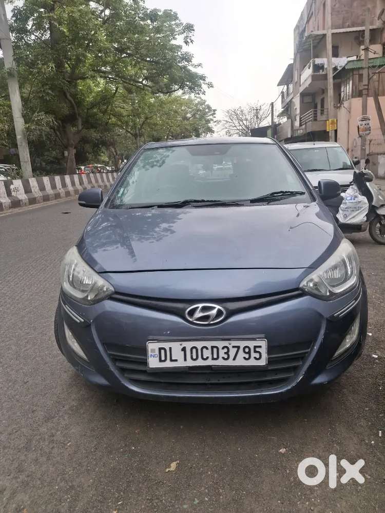 I20 Sportz 2012model(may)
3rd,owner
Petrol/cng,(not,on,paper)km=80,000