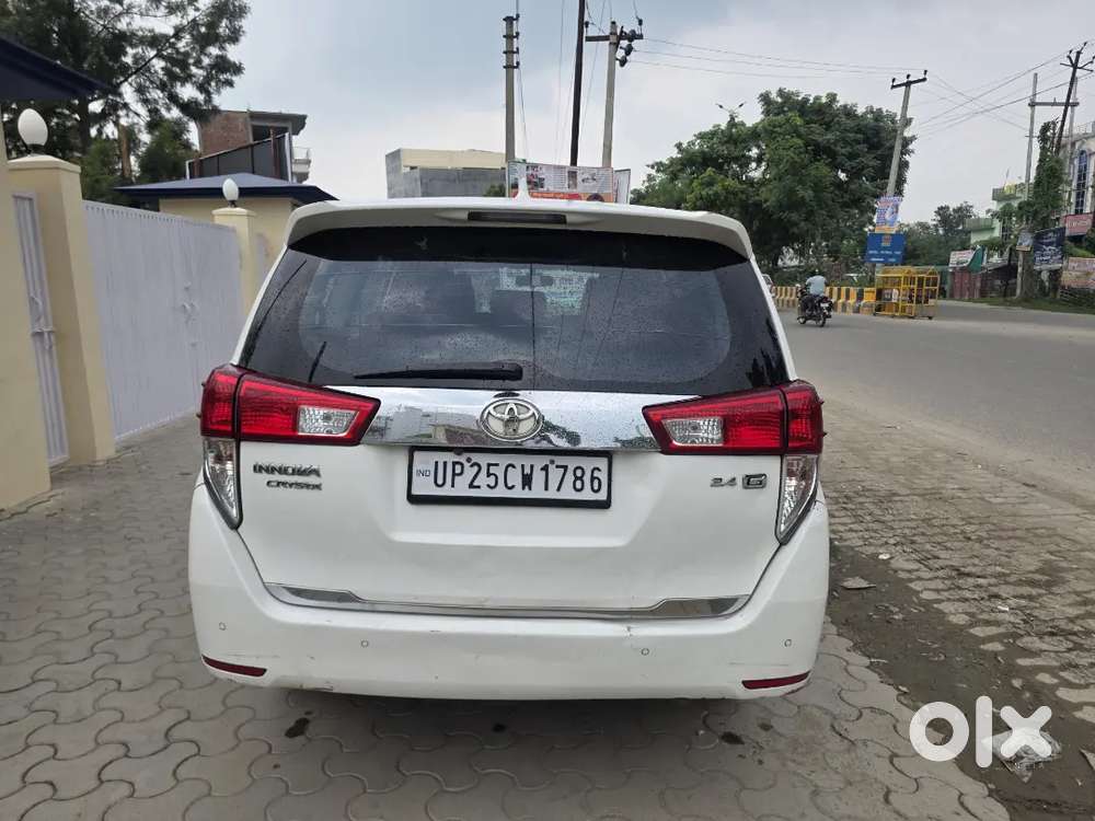 Toyota Innova Crysta 2020 Diesel 120000 Km Driven