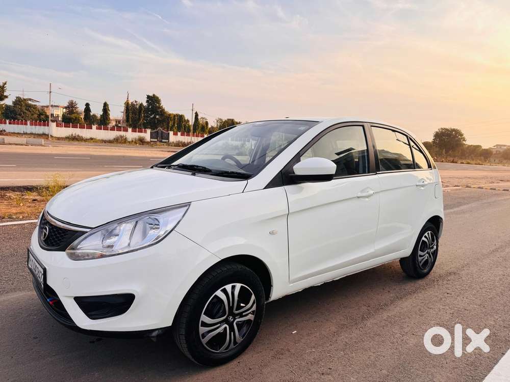 Tata Bolt Quadrajet Xe, 2015