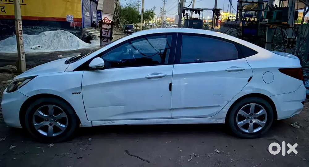 Hyundai Verna Fluidic 2012 Manual Petrol