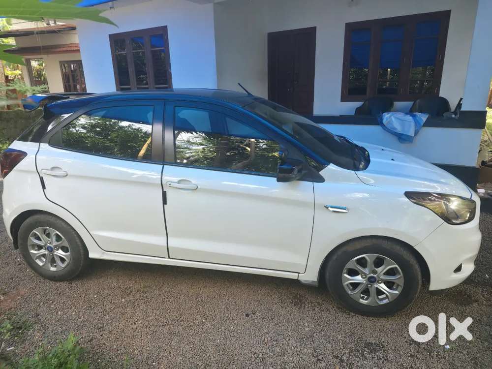 Ford Figo Titanium Plus 2015 Petrol