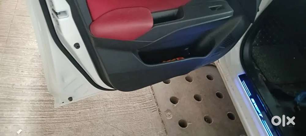 This Car Kis In New Condition Hamne Ye 2 October 2025 Ko Nikali Thi