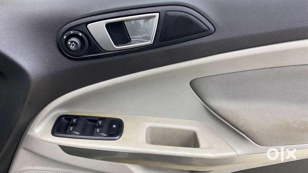 Ford Ecosport [2013-2015] 1.0 Ecoboost Titanium, 2015, Petrol