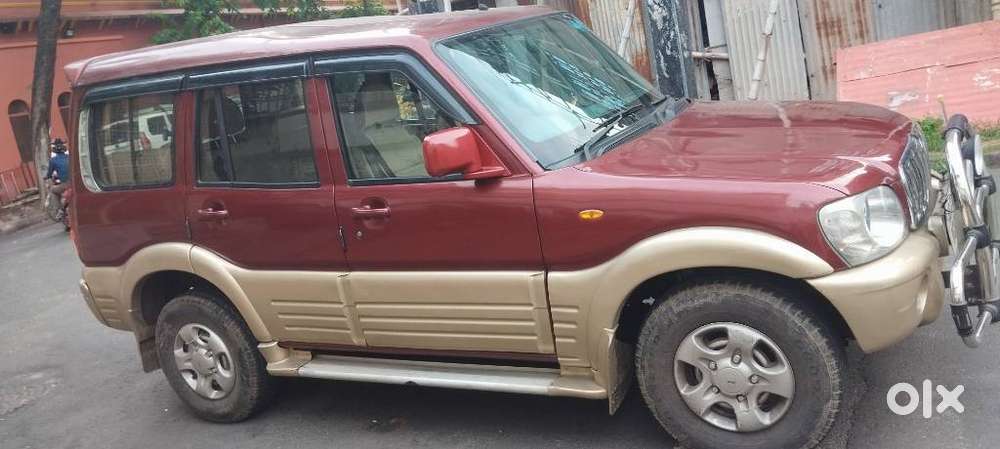 Mahindra Scorpio 2.6 Glx, 2003, Diesel