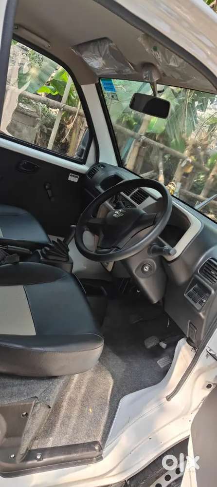 Maruti Suzuki Eeco 2023 Petrol 800 Km Driven