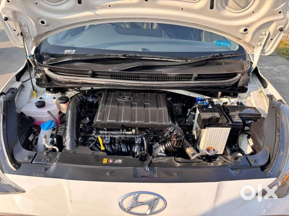 Hyundai Aura Sx 1.2 (o) Petrol, 2022, Petrol