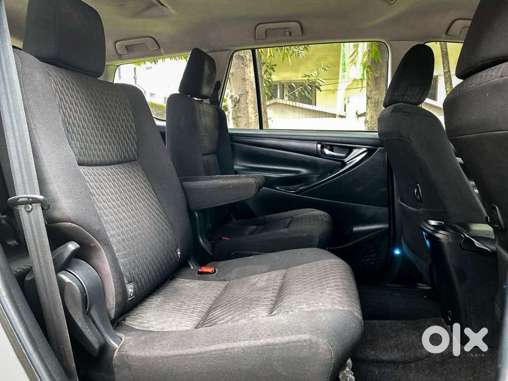 Toyota Innova Crysta 2.4 Gx Mt, 2016, Diesel