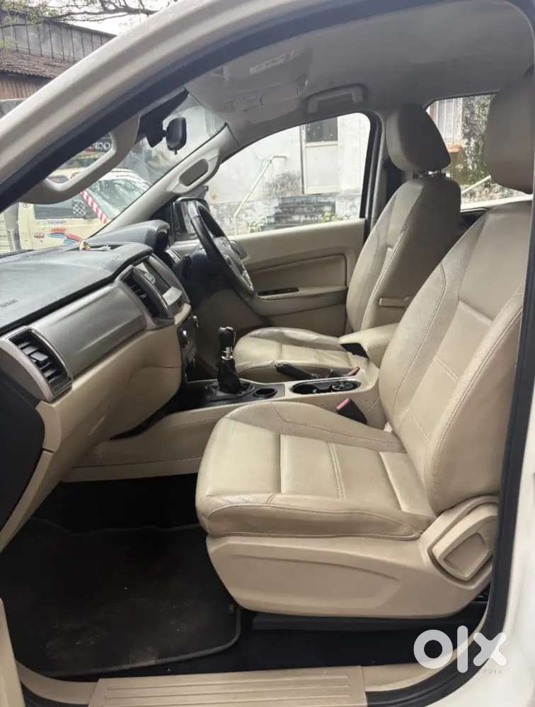 Ford Endeavour 2.2 Titanium 2019