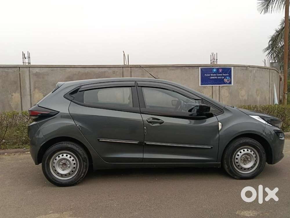 Tata Altroz 2020 Petrol Well Maintained