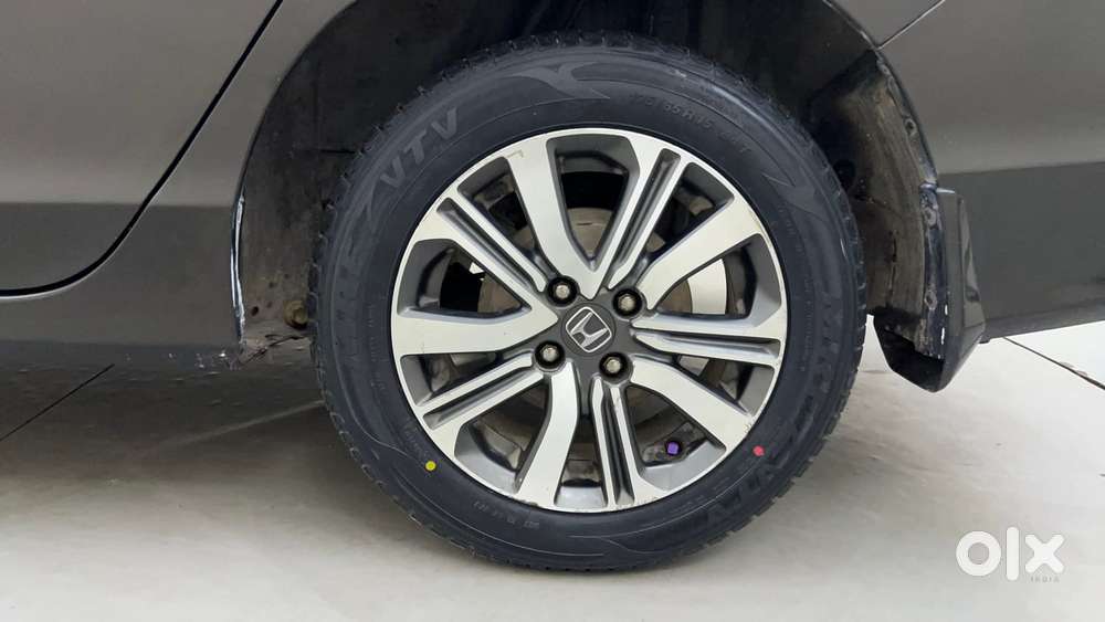 Honda City I-vtec V, 2018, Petrol