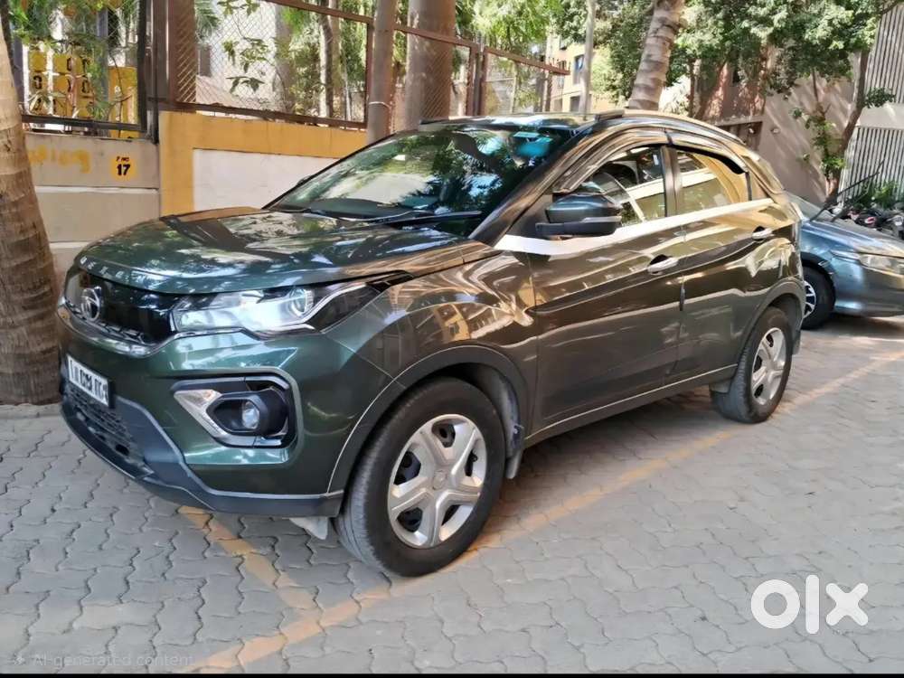 Tata Nexon Sunroof Xma Petrol