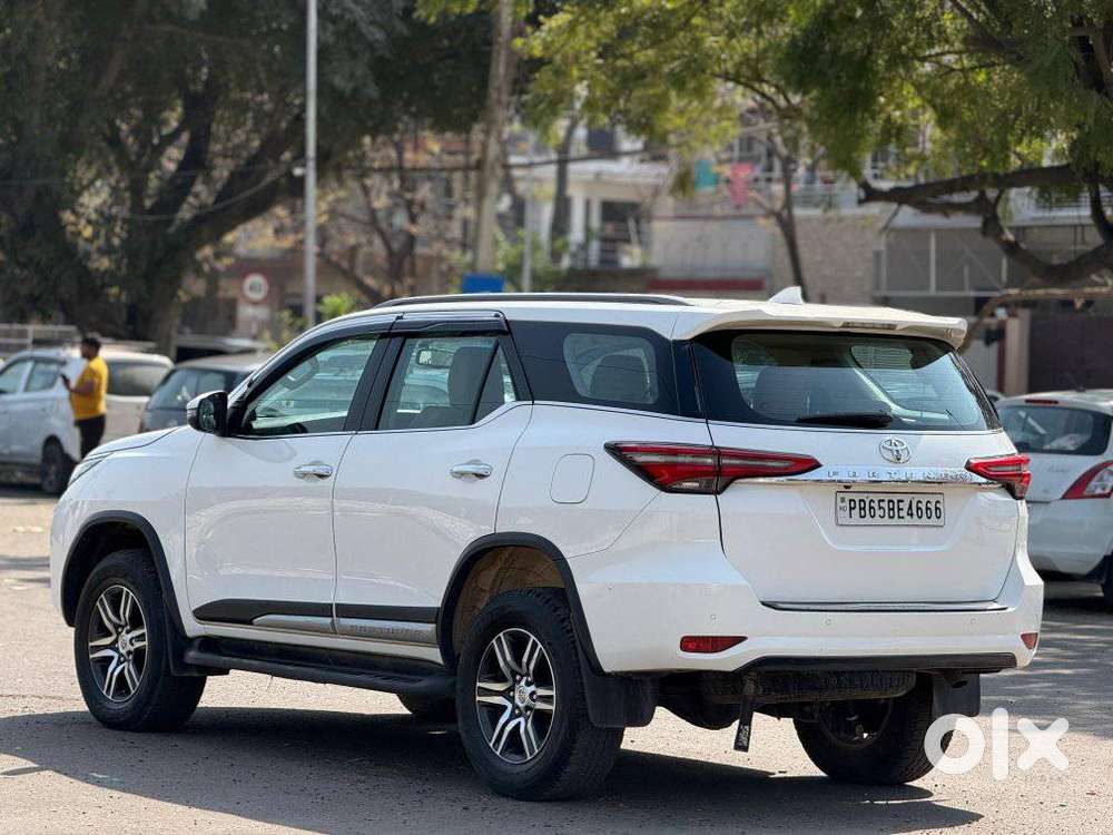 Toyota Fortuner 3.0 4x2 Automatic, 2022, Diesel