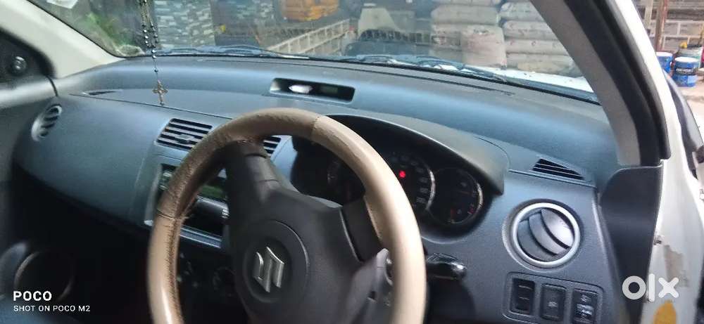 Maruti Suzuki Dzire 2011