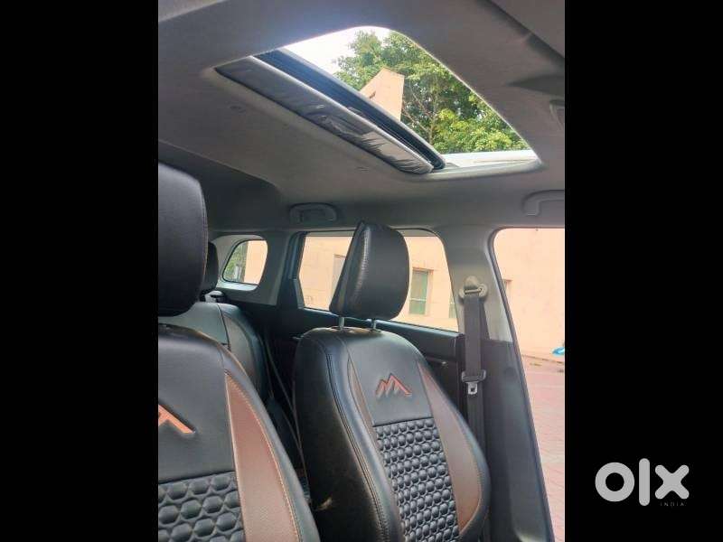 Maruti Suzuki Brezza 1.5 Zxi Plus At Smart Hybrid, 2022, Petrol