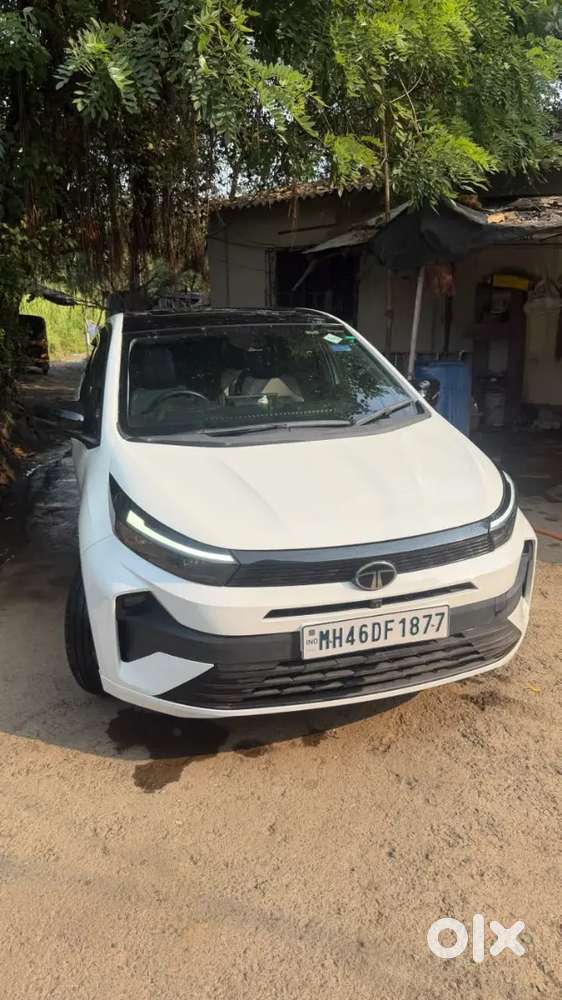 Tata Altroz 2026 Petrol + Cng Top Model