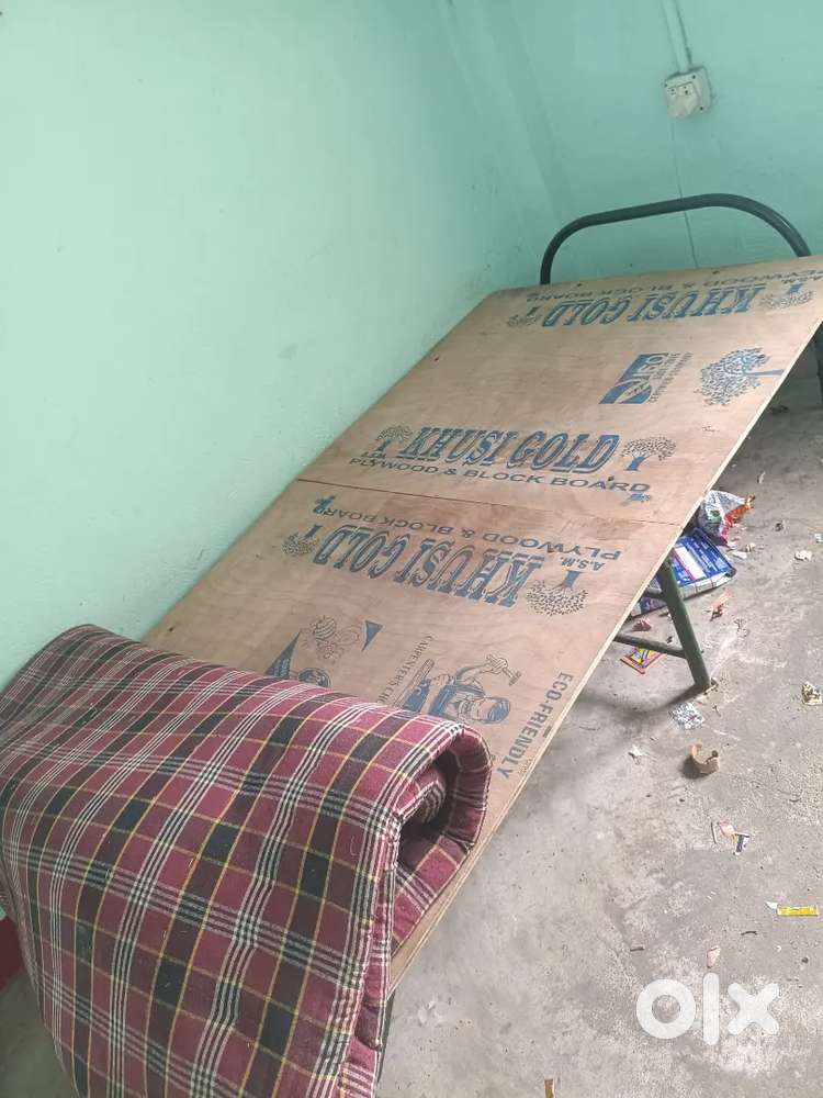 Folding bed