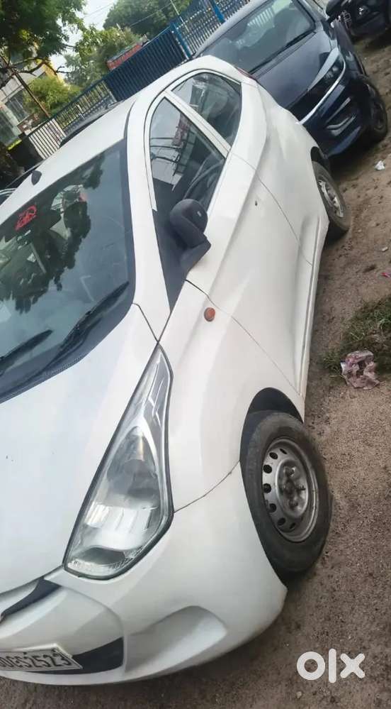 Hyundai Eon 0.8 Sportz 2013
