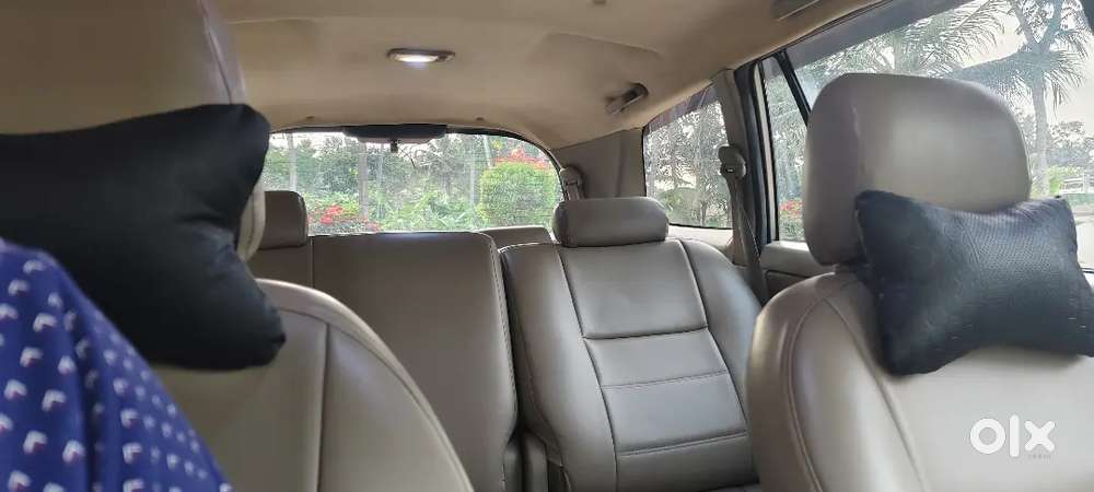 Toyota Innova 2012 Diesel Well Maintained