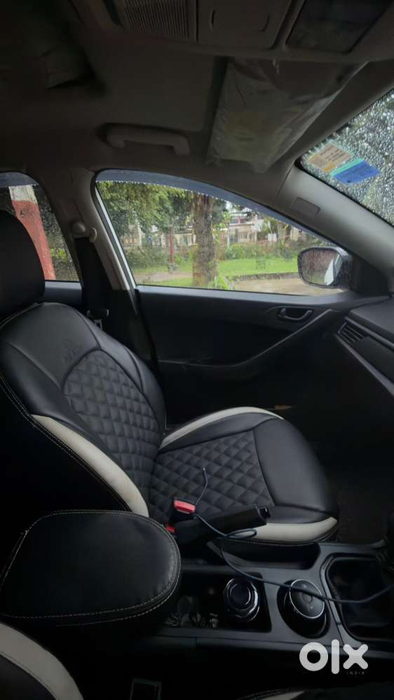 Tata Nexon 2025 Petrol 21053 Km Driven