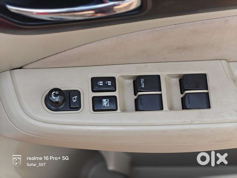 Maruti Suzuki Swift Dzire Vxi(o) Mt, 2021, Petrol