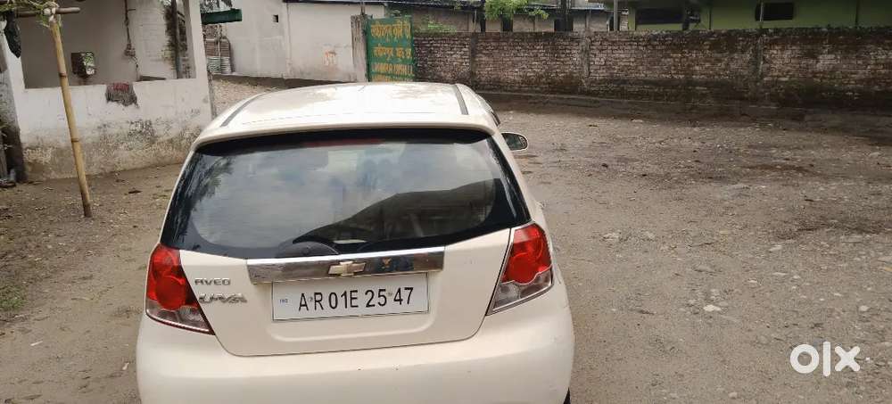 Chevrolet Aveo 2011 Petrol 75000 Km Driven