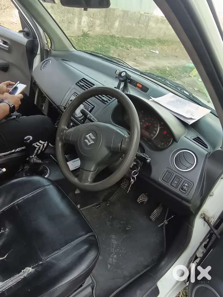 Maruti Suzuki Swift 2009 Diesel 190000 Km Driven