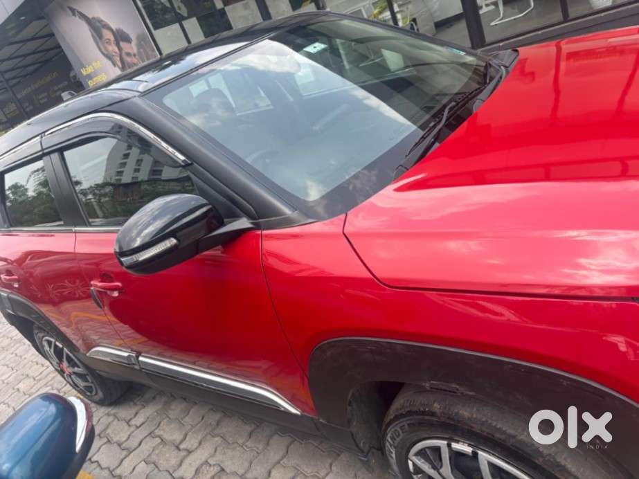 Maruti Suzuki Brezza 1.5 Vxi Smart Hybrid, 2023, Petrol