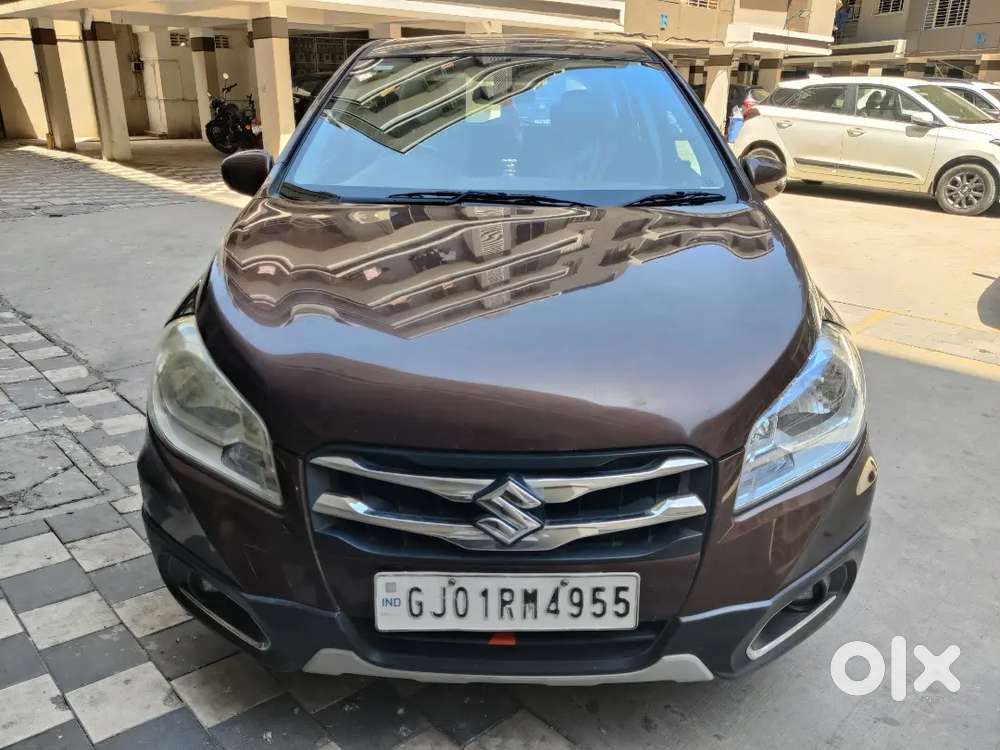 ૪: ટાયર નવા બેટરી નવી