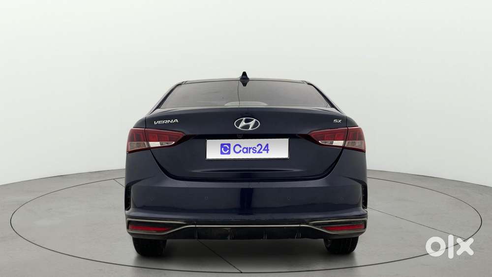 Hyundai Verna 1.5 Sx (o) Vtvt, 2021, Petrol
