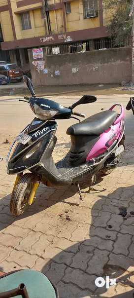 Olx cheap patna scooty