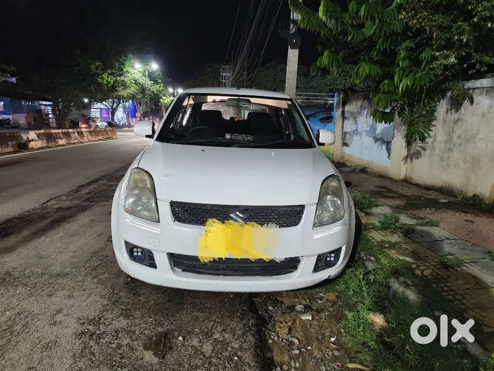 Maruti Suzuki Dzire 2015 Diesel 277500 Km Driven